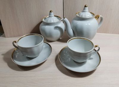 Лот: 19076387. Фото: 1. Чайный сервиз тет-а-тет, фарфор... Фарфор, керамика