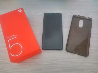 Лот: 16330985. Фото: 1. Xiaomi redmi 5 3/32 black. Смартфоны