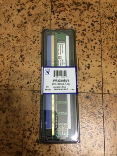 Лот: 6402804. Фото: 1. kingston 4gb ddr3 1333. Оперативная память