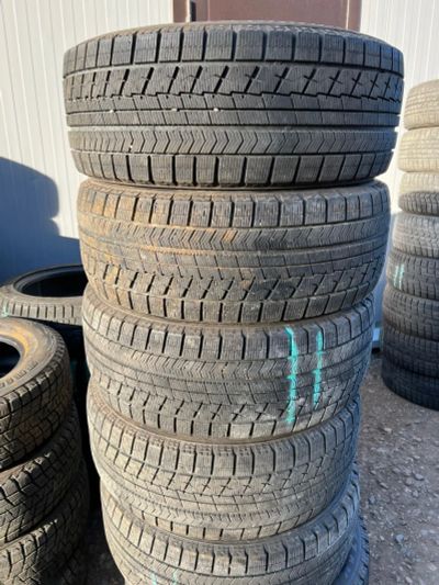 Лот: 19705457. Фото: 1. Bridgestone Blizzak VRX, 225/55... Шины