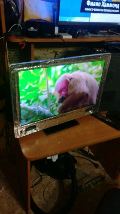 Лот: 12680113. Фото: 1. Телевизор bbk 24"61cm hbmi 1920x1080p. Телевизоры