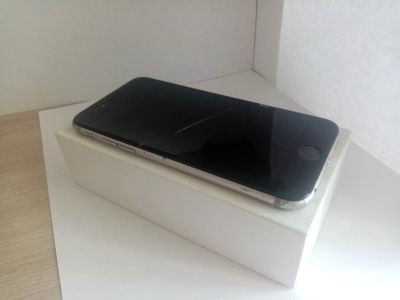 Лот: 17978949. Фото: 1. IPhone 6s Space Gray. Смартфоны