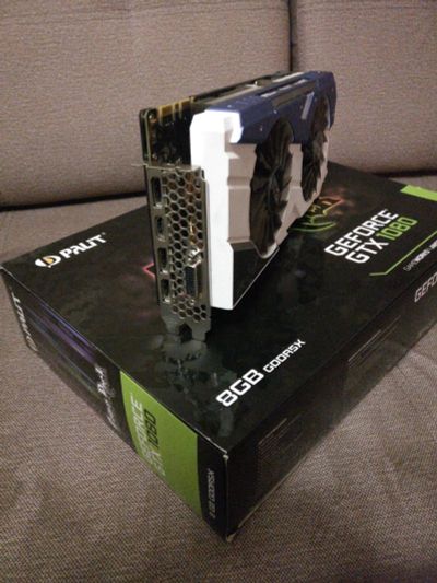 Лот: 12845693. Фото: 1. GeForce 1080 8Gb.В Furmark температура... Видеокарты