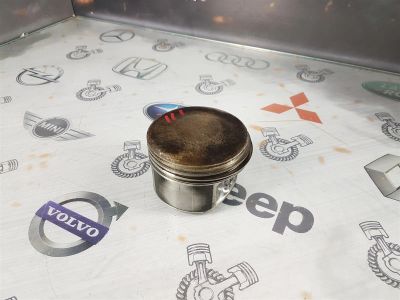 Лот: 23591745. Фото: 1. Поршень Audi A6 ALF 078107065BB. Двигатель и элементы двигателя