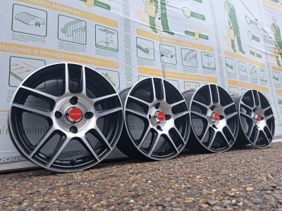 Лот: 25641634. Фото: 1. Комплект Оригинальных Литых дисков... Диски