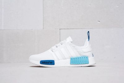 Лот: 11617729. Фото: 1. Кроссовки Adidas NMD. Кеды, кроссовки, слипоны