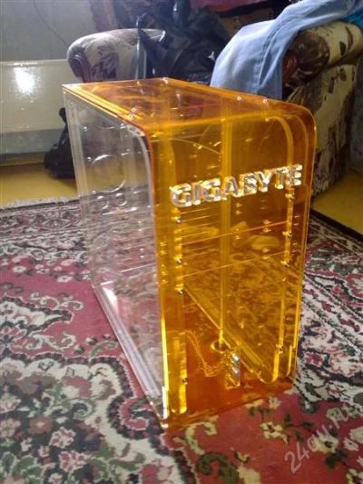 Лот: 1733467. Фото: 1. Прозрачный корпус GIGABYTE. Корпуса, блоки питания