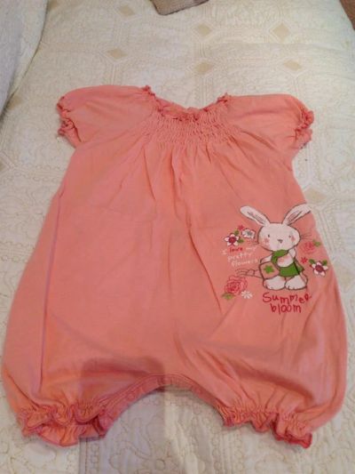 Лот: 3612339. Фото: 1. Песочник на 9-12 месяцев. Другое (одежда и аксессуары)