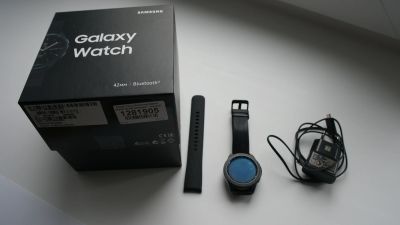 Лот: 18127490. Фото: 1. Умные часы Samsung Galaxy Watch... Смарт-часы, фитнес-браслеты, аксессуары