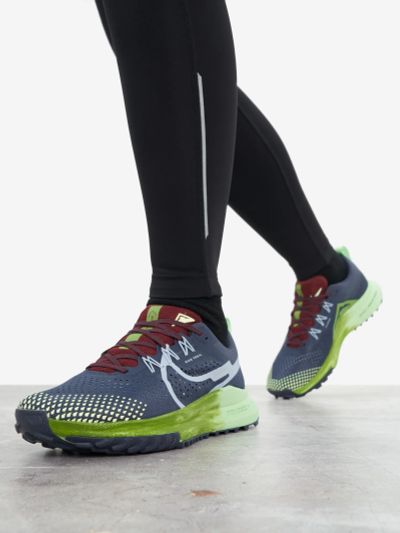 Лот: 24287597. Фото: 1. Кроссовки женские Nike Pegasus... Кеды, кроссовки, слипоны