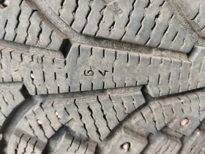 Лот: 24928688. Фото: 1. Шины 235/65 R17 nokian hakka5... Шины