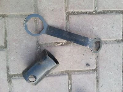 Лот: 7400393. Фото: 1. Ключи УАЗ 452 469. Ручные инструменты для автомобиля