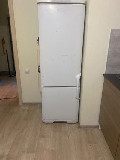 Лот: 21047665. Фото: 1. Холодильник. Холодильники, морозильные камеры