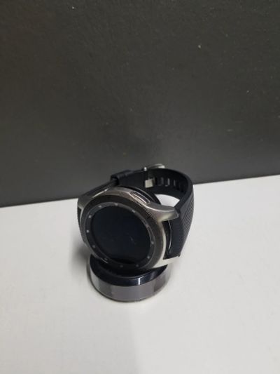 Лот: 16320002. Фото: 1. Часы Samsung Galaxy Watch 46мм... Смарт-часы, фитнес-браслеты, аксессуары