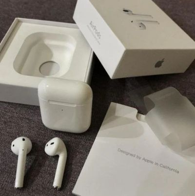 Лот: 17479728. Фото: 1. AirPods 2. Наушники, гарнитуры