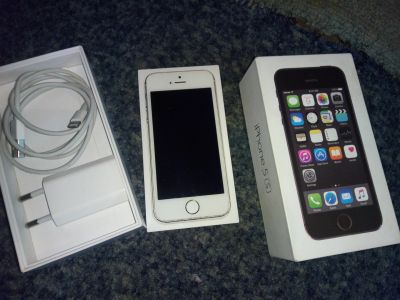 Лот: 15522975. Фото: 1. iPhone 5s 32g. Другое (смартфоны, связь, навигация)
