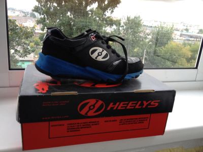 Лот: 8098660. Фото: 1. Роликовые кроссовки Heelys, мальчик... Кеды, кроссовки
