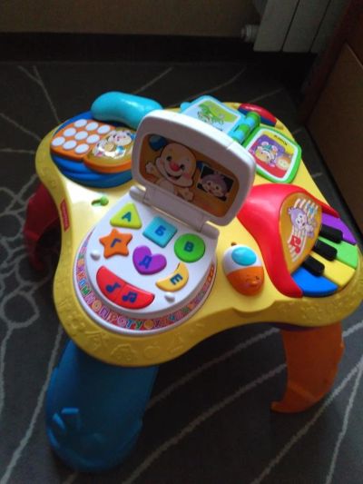 Лот: 11018372. Фото: 1. Fisher-Price Обучающий столик... Развивающие