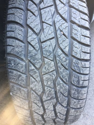 Лот: 11692772. Фото: 1. Шины Maxxis 771 bravo a|t. Шины
