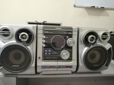 Лот: 13988495. Фото: 1. Музыкальный центр Samsung MAX-ZJ730... Музыкальные центры, магнитолы