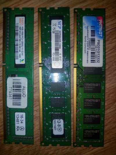 Лот: 9991994. Фото: 1. DDR3 4gb PC3-12800 1600MHz Hynix... Оперативная память