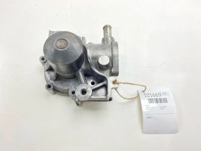 Лот: 24846750. Фото: 1. Помпа Subaru Impreza 2001 X2111AA032... Двигатель и элементы двигателя
