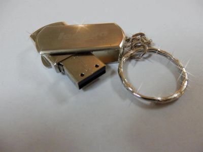 Лот: 3195455. Фото: 1. usb-флеш карта 32 гб. USB-флеш карты