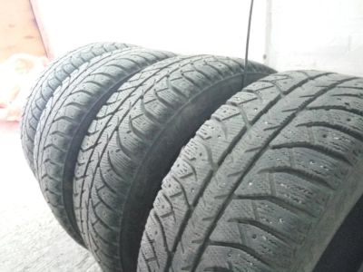 Лот: 10390412. Фото: 1. Комплект зимних шин Bridgestone... Шины