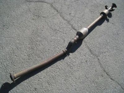 Лот: 12821320. Фото: 1. Резонатор Toyota Voxy AZR60G 1AZ-FSE. Выхлопная система