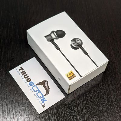 Лот: 11918442. Фото: 1. Наушники Xiaomi Mi In-Ear Headphones... Красноярск