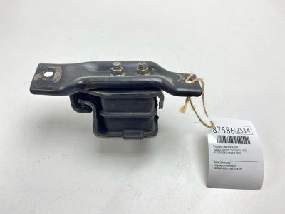 Лот: 22691335. Фото: 1. Подушка двигателя Subaru Forester... Двигатель и элементы двигателя