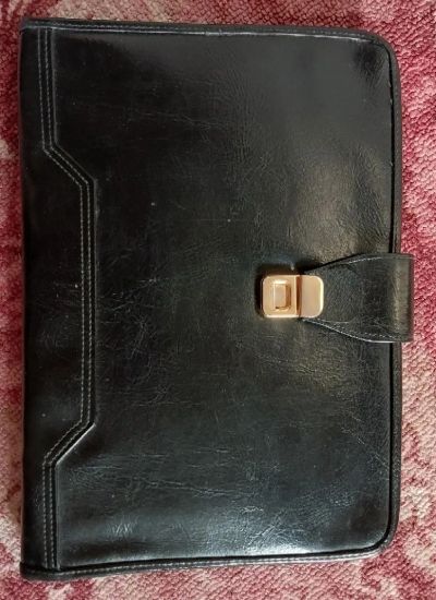 Лот: 25233932. Фото: 1. Папка кожаная А4. Папки, портфели