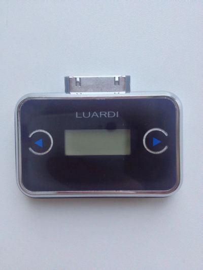 Лот: 4397952. Фото: 1. FM transmitter для iPhone 3/3GS... Аксессуары для автозвука