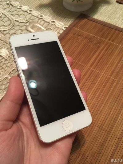 Лот: 8715367. Фото: 1. iPhone 5 16 гб. Смартфоны