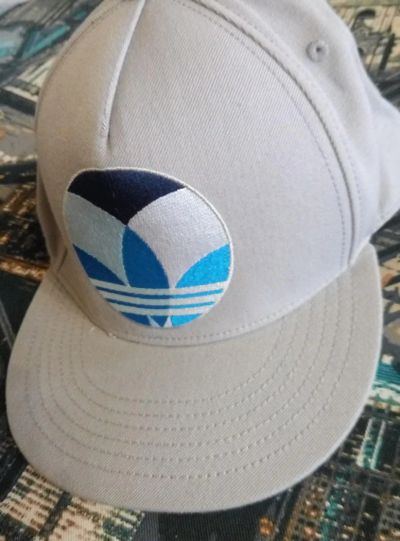 Лот: 7450871. Фото: 1. Кепка Adidas Original размер L. Головные уборы