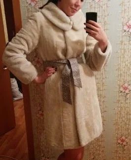Лот: 3624717. Фото: 1. Шуба женская!!! 9 000 рублей... Верхняя одежда