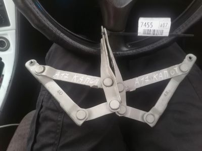 Лот: 19117541. Фото: 1. Петли багажника toyota carina... Кузов