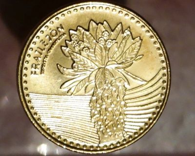 Лот: 8228147. Фото: 1. Экзотика с рубля (2654) Колумбия. Остальные страны