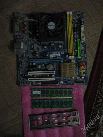 Лот: 2314717. Фото: 1. мать GIGABYTE GA-M61SME-S2+amd... Материнские платы