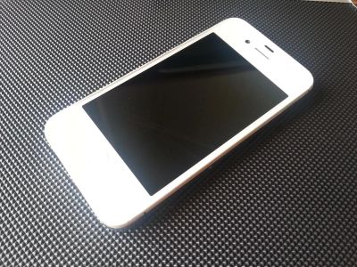 Лот: 3094402. Фото: 1. Apple iPhone 4 16Gb white РСТ... Смартфоны