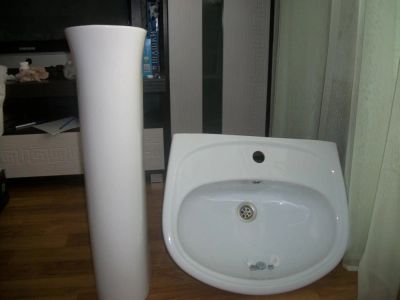 Лот: 7818227. Фото: 1. Раковина на стойке. Раковины, умывальники