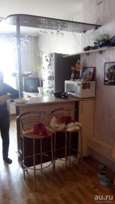 Лот: 8521133. Фото: 1. Барная стойка + 2 стула. Столешницы, барные стойки
