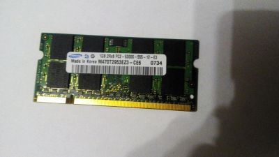 Лот: 10629749. Фото: 1. Оперативная память Samsung ddr2... Оперативная память