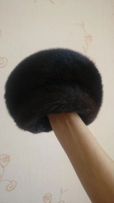 Лот: 8458635. Фото: 1. Шапка женская норковая. Головные уборы