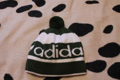 Лот: 5017966. Фото: 1. Шапка adidas. Другое (спортивная одежда)