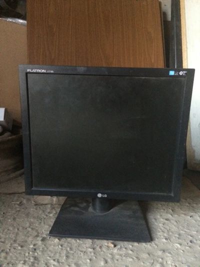Лот: 6079222. Фото: 1. монитор LG Flatron L1719s. ЖК-мониторы