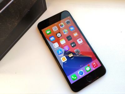 Лот: 17819535. Фото: 1. Apple iPhone 7 Plus 128гб. Смартфоны