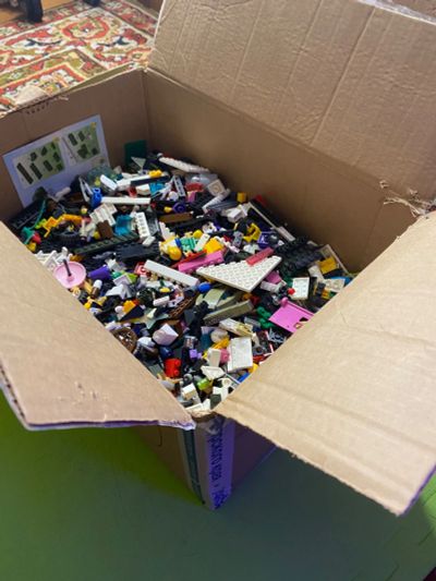 Лот: 20108587. Фото: 1. Коробка конструктора аналог Lego. Конструкторы