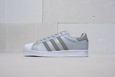 Лот: 11618285. Фото: 1. Кроссовки Adidas Superstar Boost. Кеды, кроссовки, слипоны