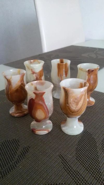 Лот: 6389203. Фото: 1. рюмки из оникса. Рюмки, стопки